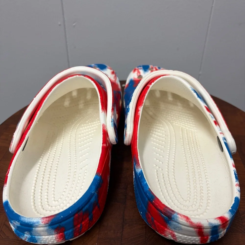CROCS TIE DYE Red White and Blue Classic Crocs Mens Size7 Women's Size 9 - Picture 6 of 11